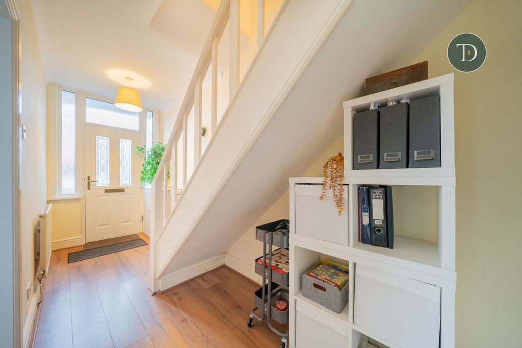 Property photo 3 of 21