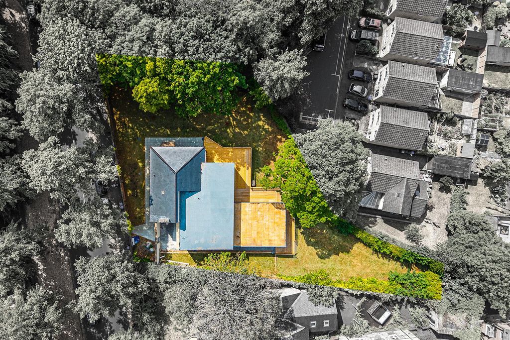 Property photo 2 of 29 Defined Plot Of Development