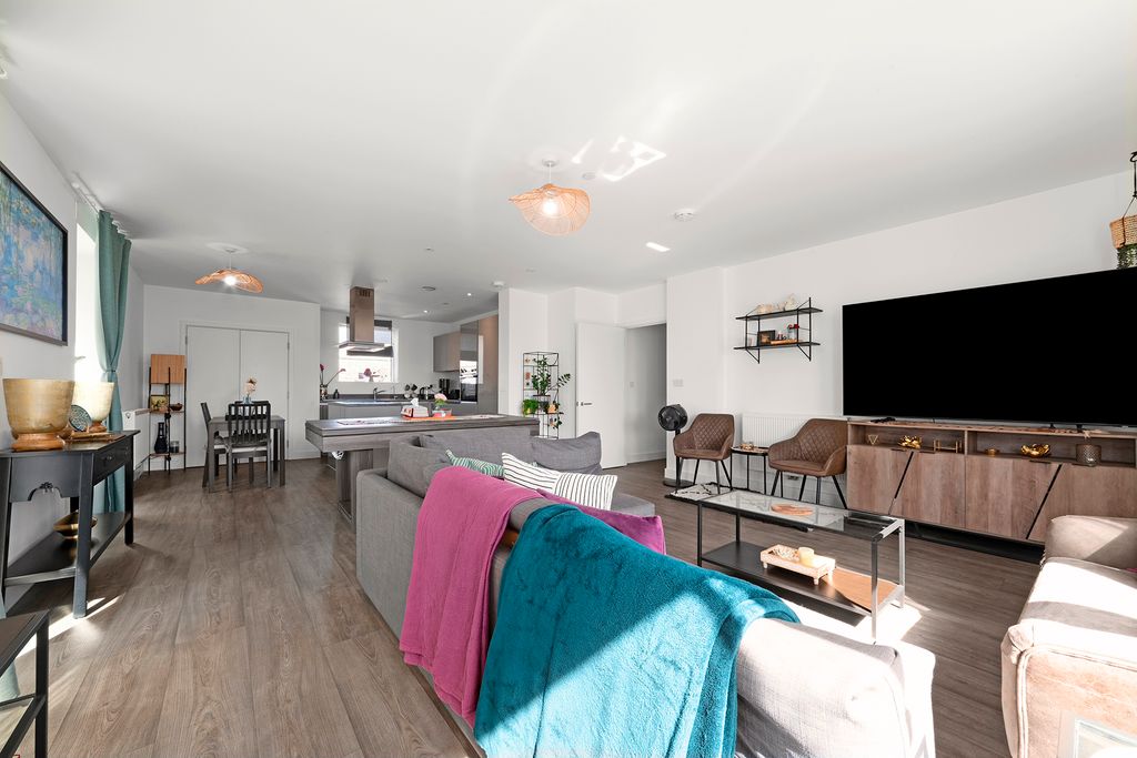 Property photo 2 of 14 2.Jpg