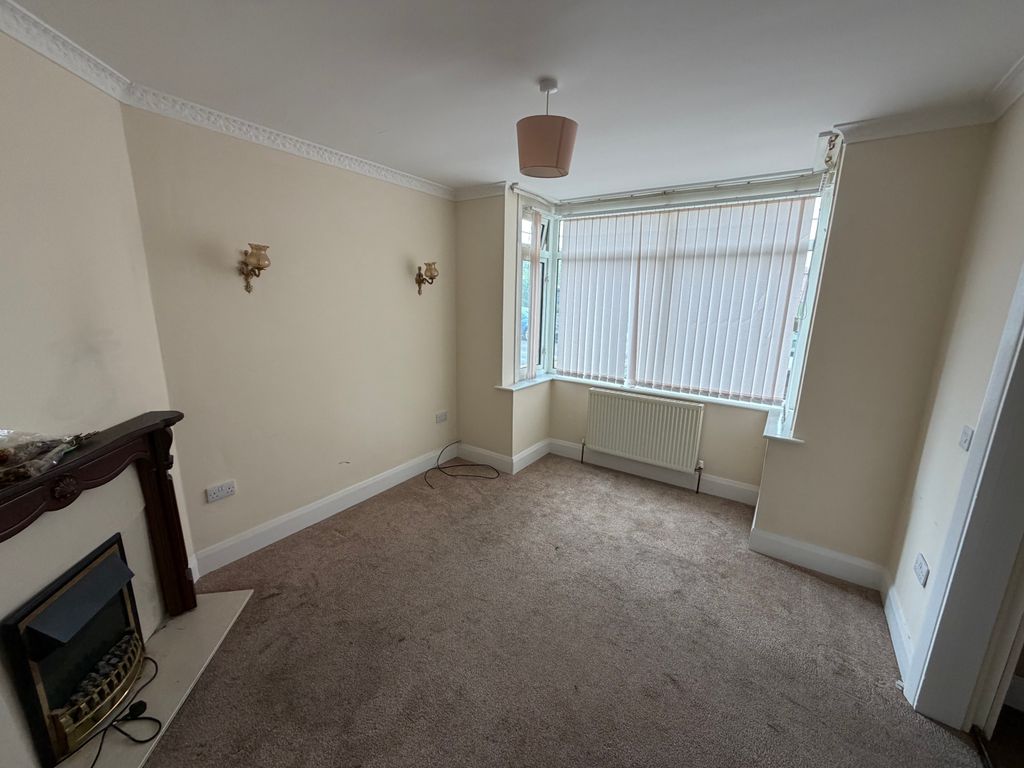 Property photo 3 of 9 Img_1449