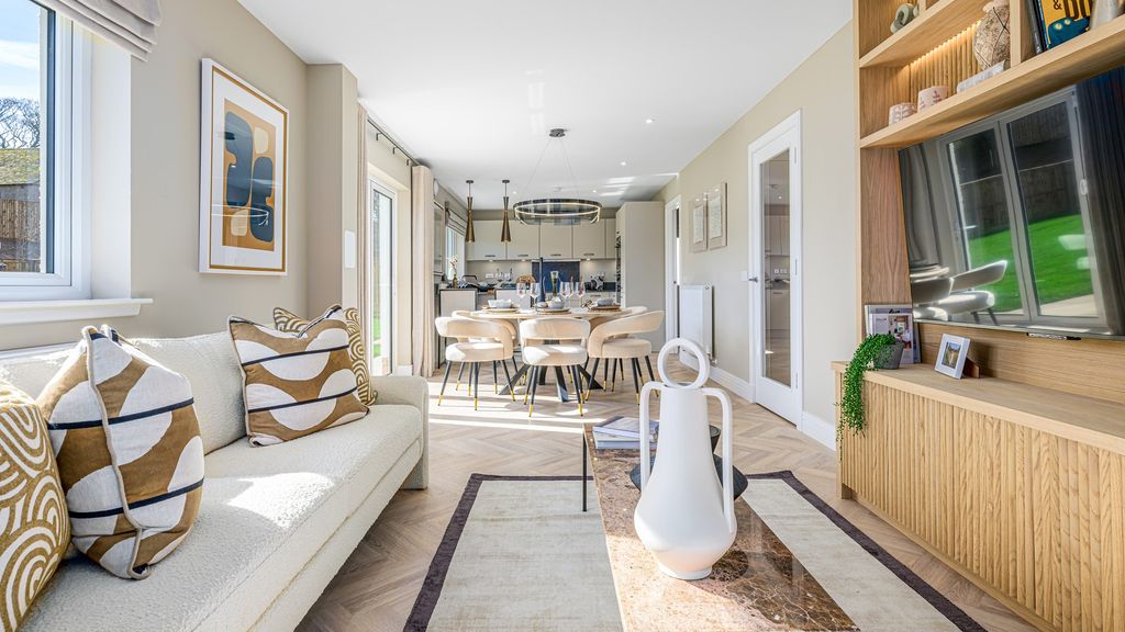 Property photo 1 of 16 Longbanks Green, Dunbar