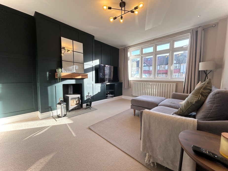 Property photo 3 of 17