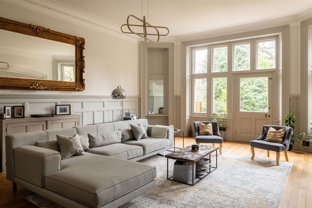 Additional image 8 of 5 bed property for saleGatton Road, Reigate RH2