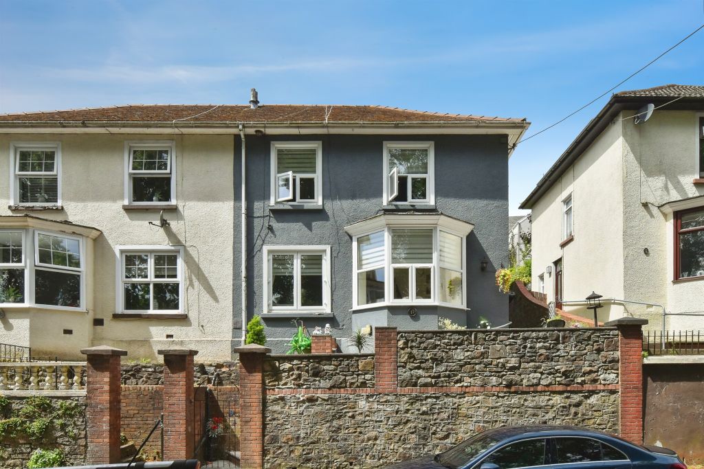 Property photo 1 of 45