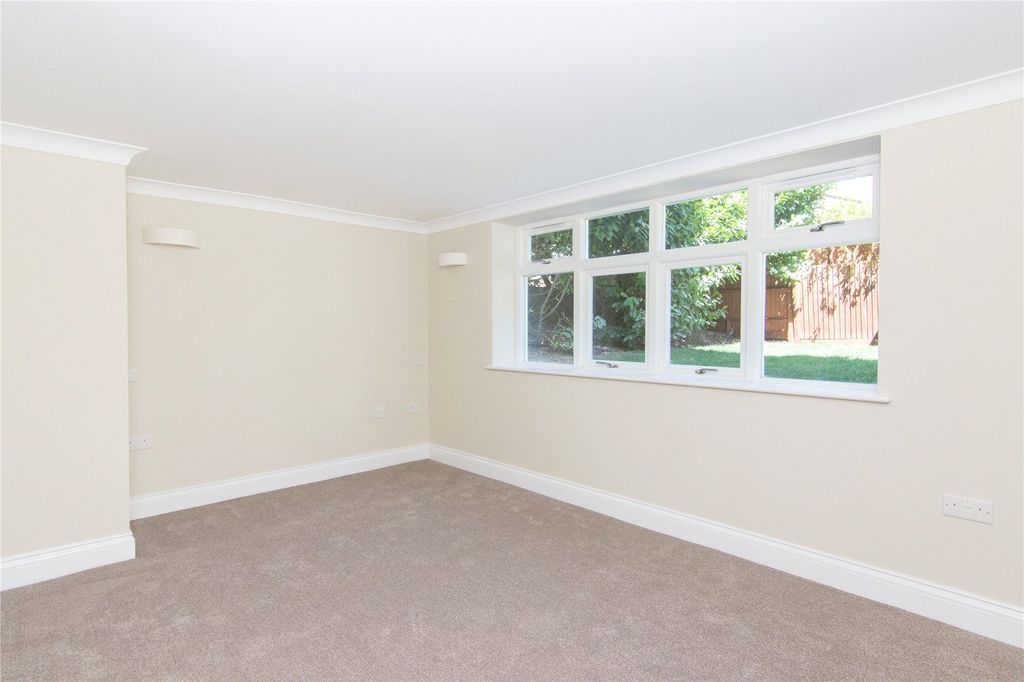 Property photo 3 of 7 Picture No. 04