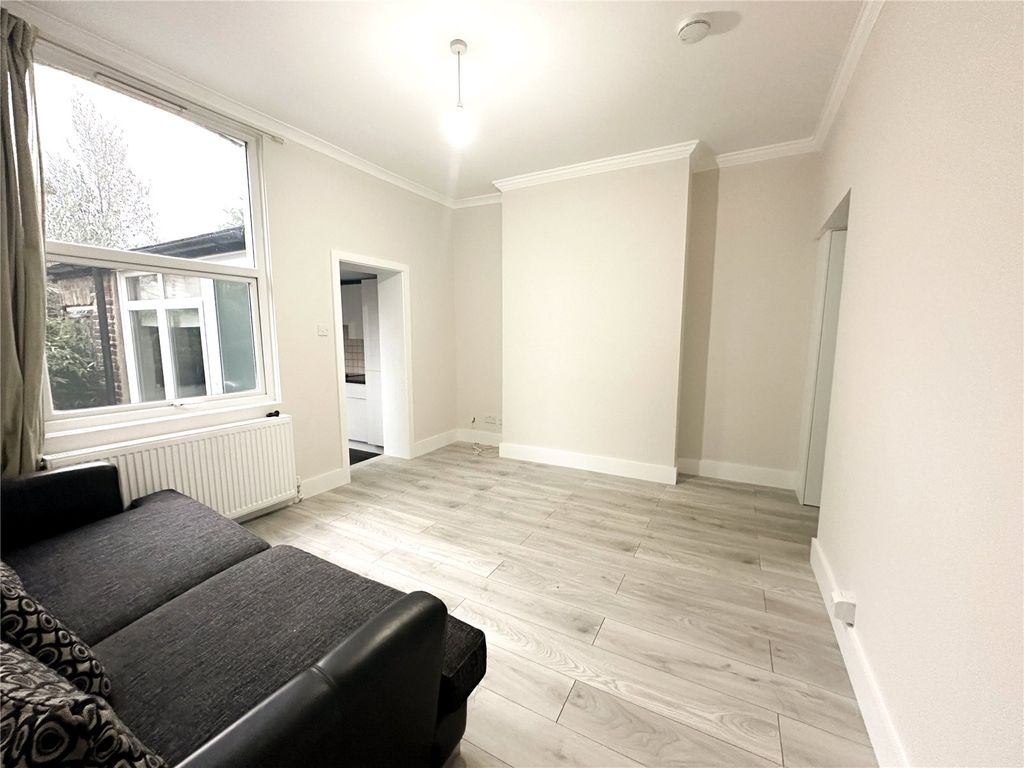 Property photo 2 of 8 Picture No. 02