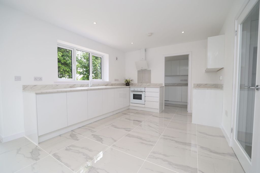 Additional image 7 of 4 bed detached house for saleNew Road, Ayr KA8