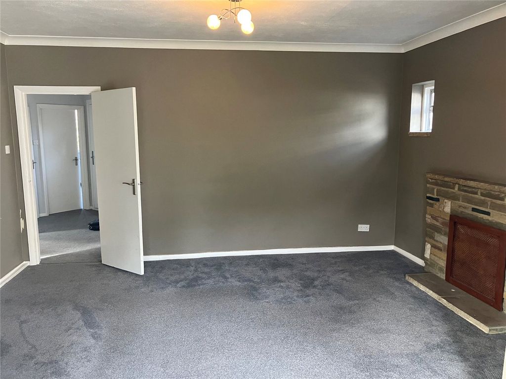 Property photo 2 of 11 Picture No. 10