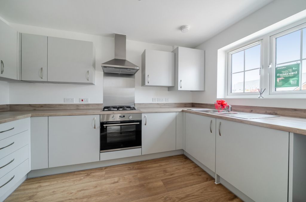 Property photo 3 of 18 1498769-1-6A68A5B9d3A26