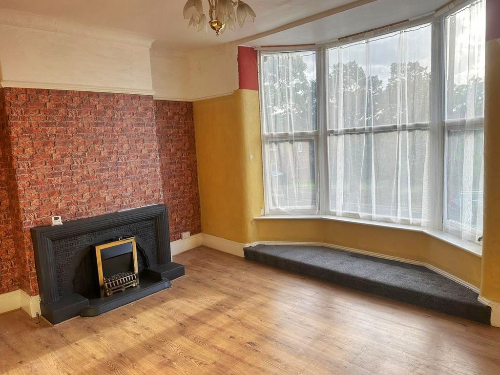 Property photo 2 of 10 Gallery