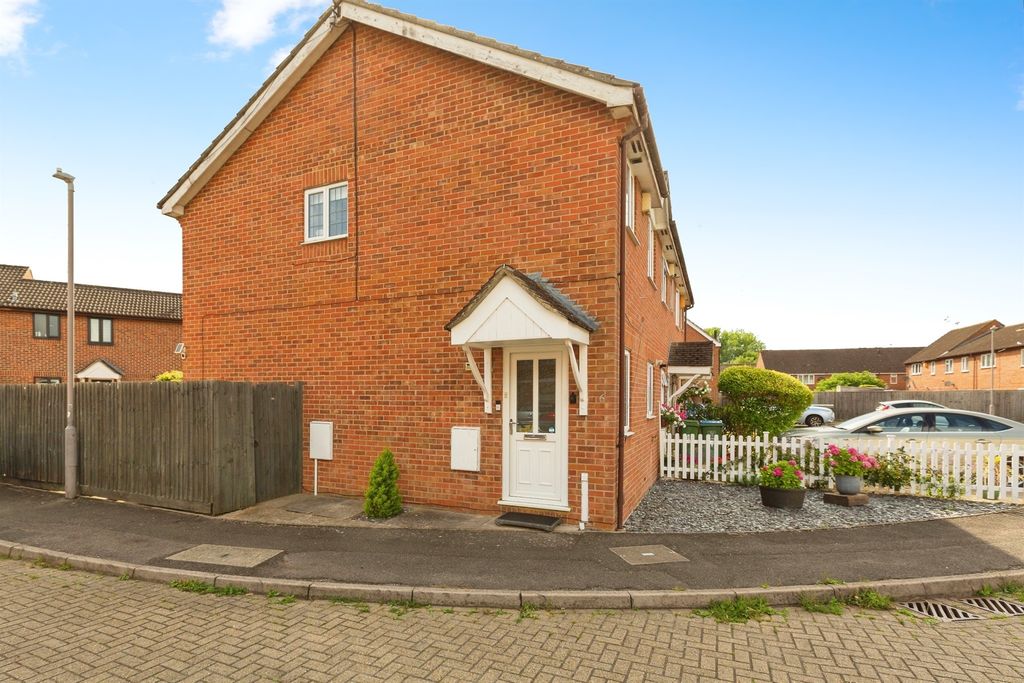 Property photo 1 of 15
