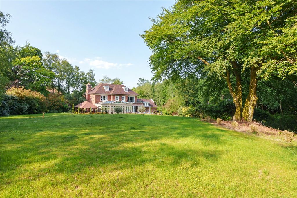 Property photo 2 of 69 Picture No. 90