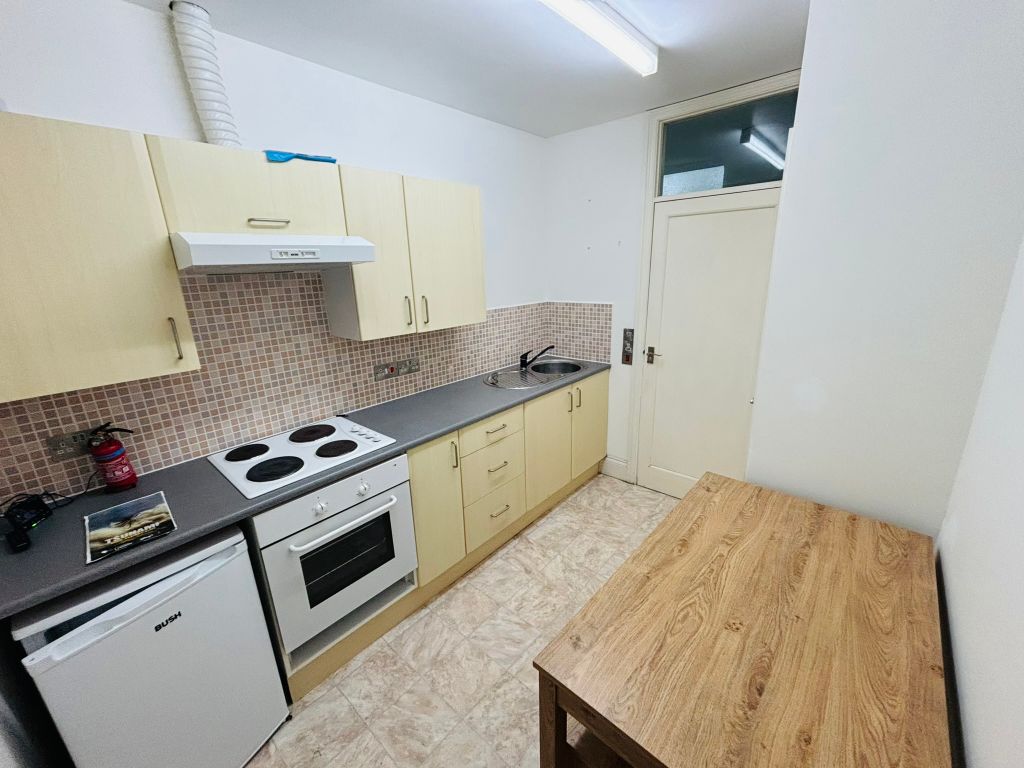 Property photo 3 of 4 Img_6362