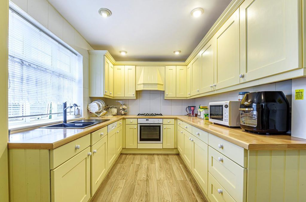 Property photo 3 of 22 Tlupalubx0Cz1Jcsc9Fhwa.Jpg