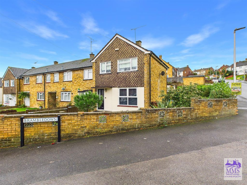 Property photo 1 of 10 Cam04098G0-Pr0145-Still014.Jpg