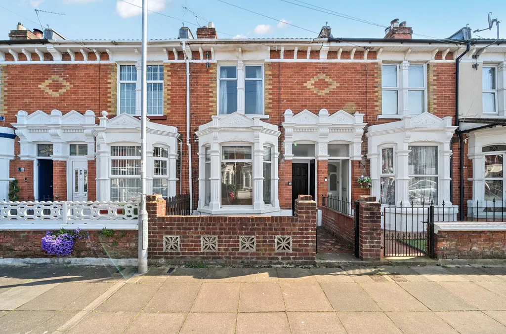 House in Portsmouth, Buckland - View 3