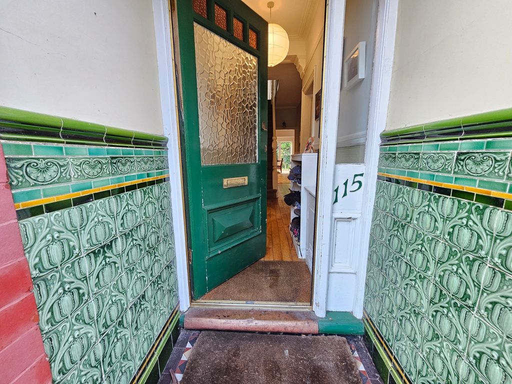 Property photo 2 of 44 20251106_120705