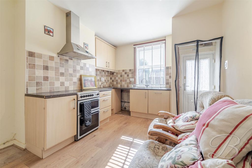 Property photo 3 of 18 Ccltd-9.Jpg