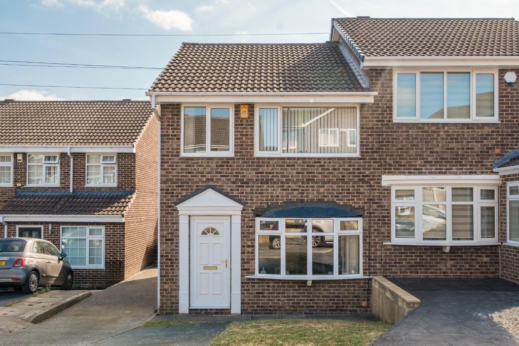 Property photo 1 of 17 6A635F7ee95c5-1498082 (1)-1.Jpg