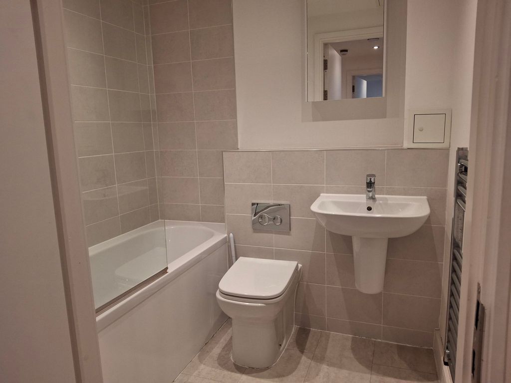 Property photo 2 of 4