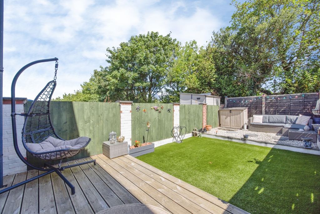 Property photo 3 of 20 Pbox-Img.Jpg