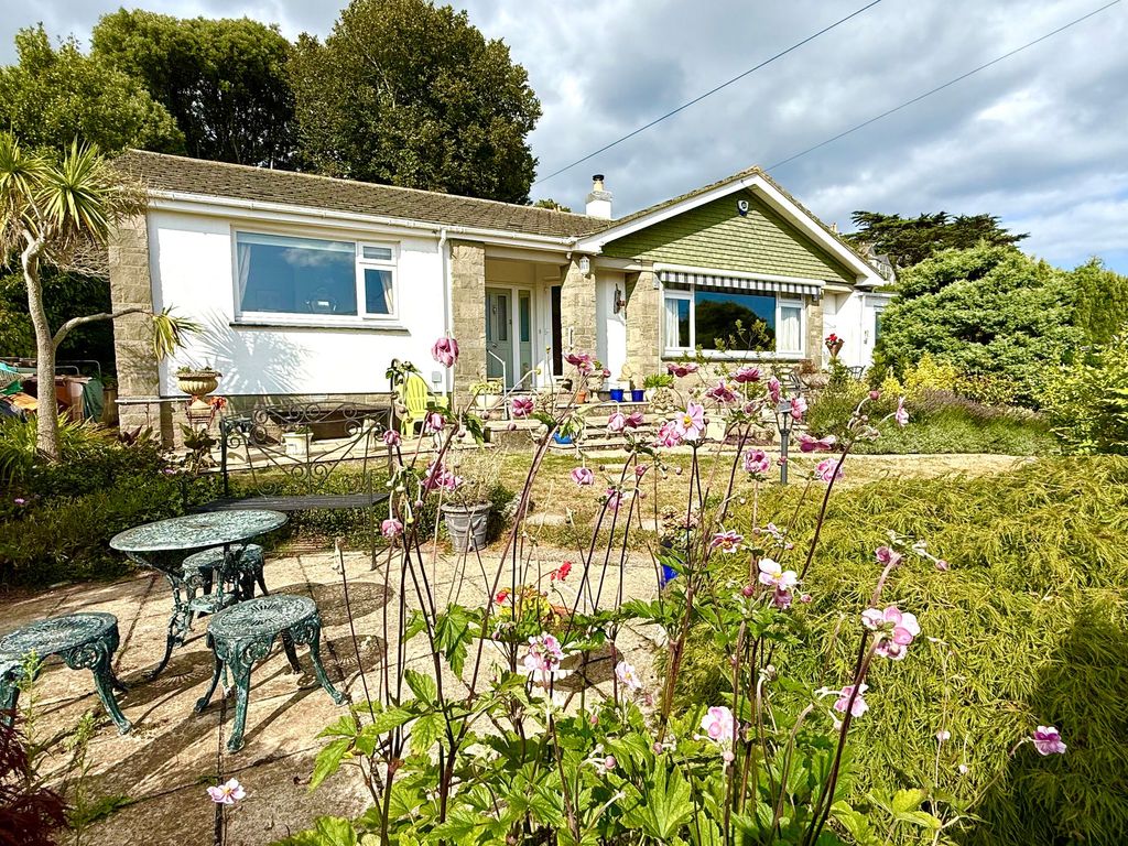 Property photo 1 of 34