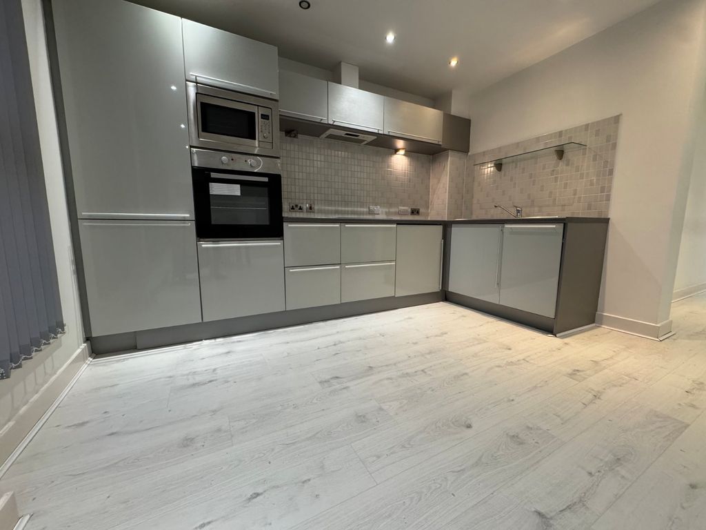 Property photo 1 of 6 Picture No. 10