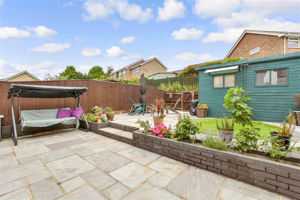 Property photo 2 of 19 Rear Garden