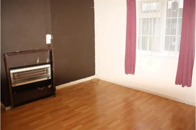 Property photo 2 of 4