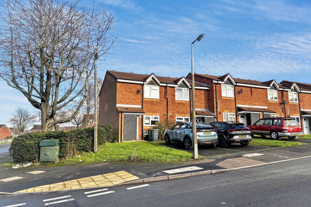 Property photo 2 of 15 1 Price Street, Smethwick, West Midlands B66 3Qp