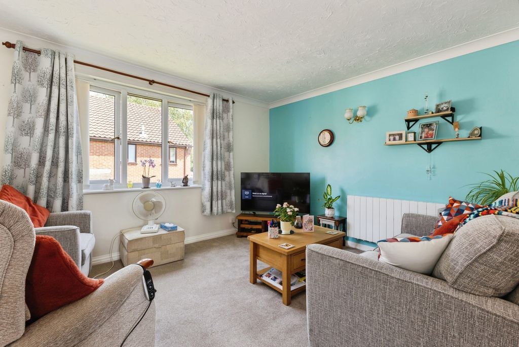 Property photo 3 of 13 Pbox-Img.Jpg