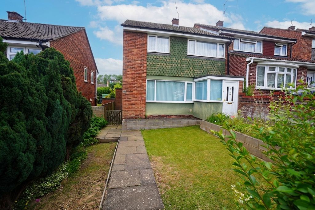 Property photo 1 of 11