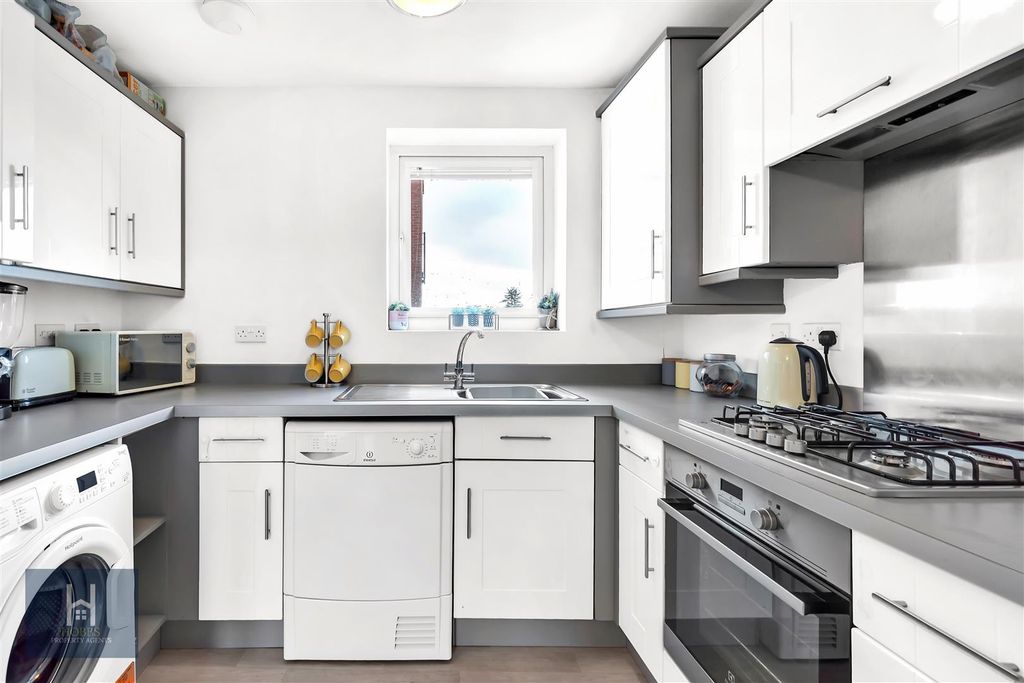 Property photo 3 of 12 Dsc00582.Jpg