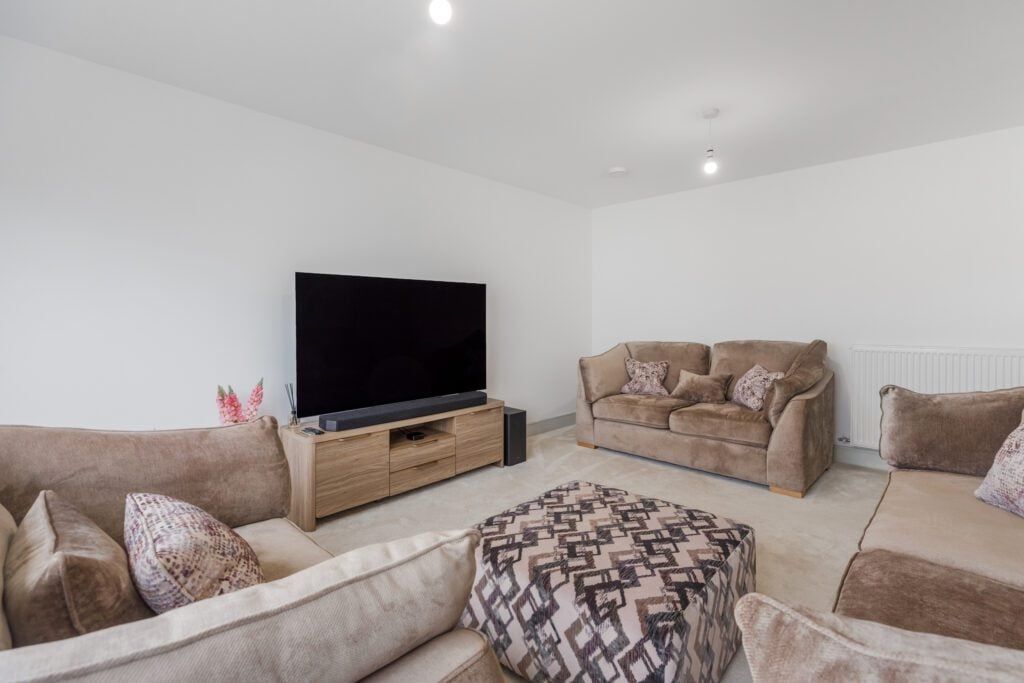 Property photo 3 of 41