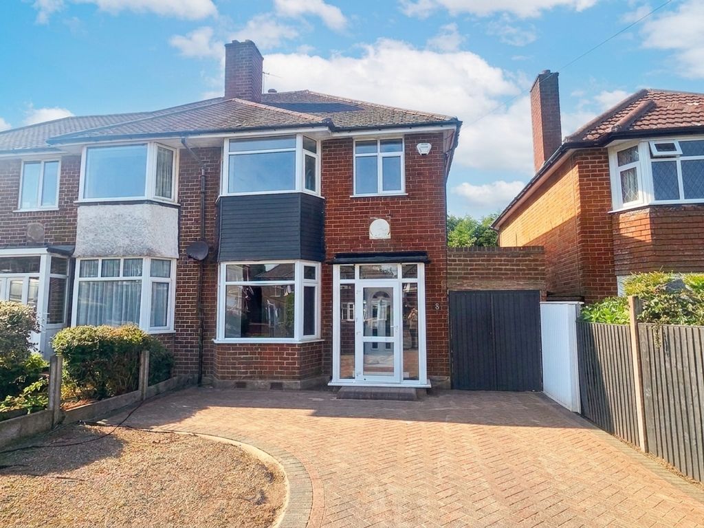 Property photo 2 of 13