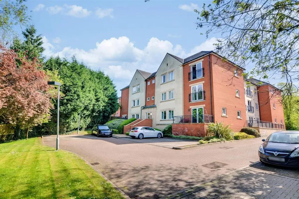Apartment in Gedling, Nottinghamshire - View 3