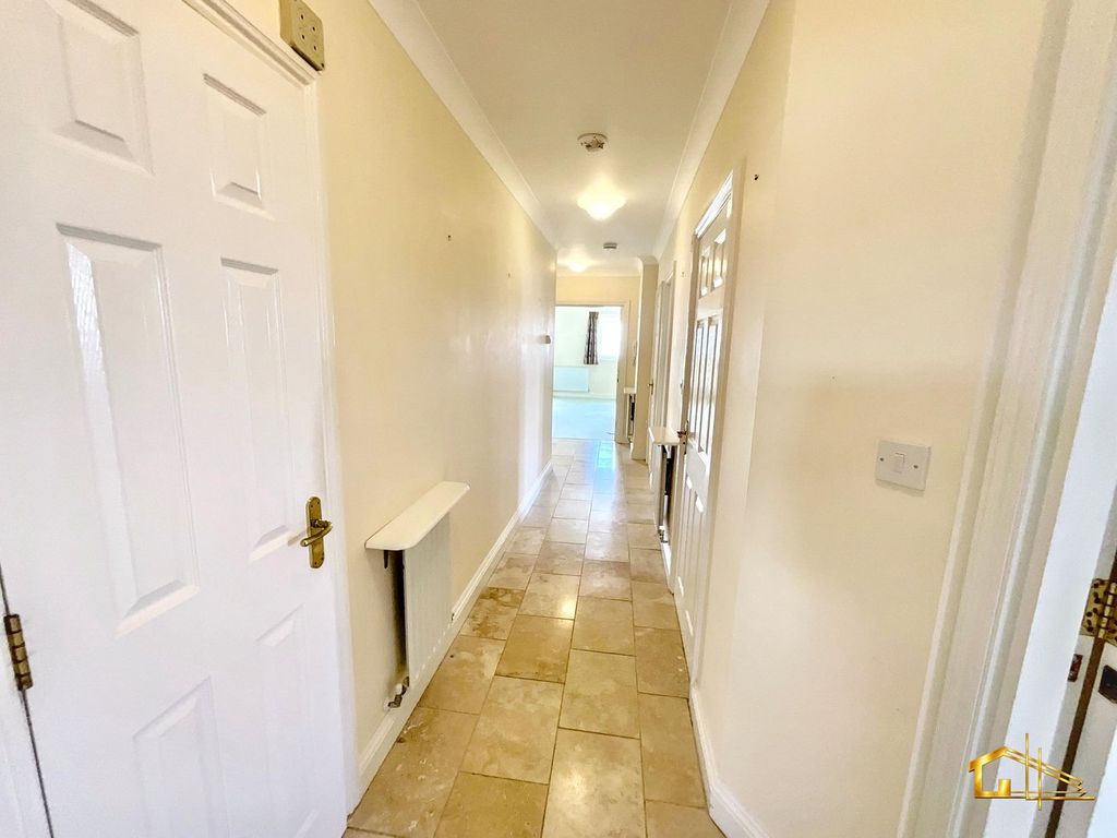 Additional image 19 of 3 bed flat for sale22 Bedford Avenue, Bexhill-On-Sea TN40
