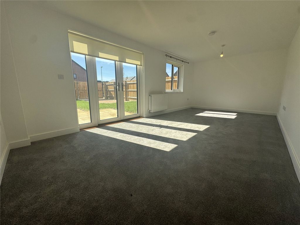 Property photo 3 of 12 Picture No. 22