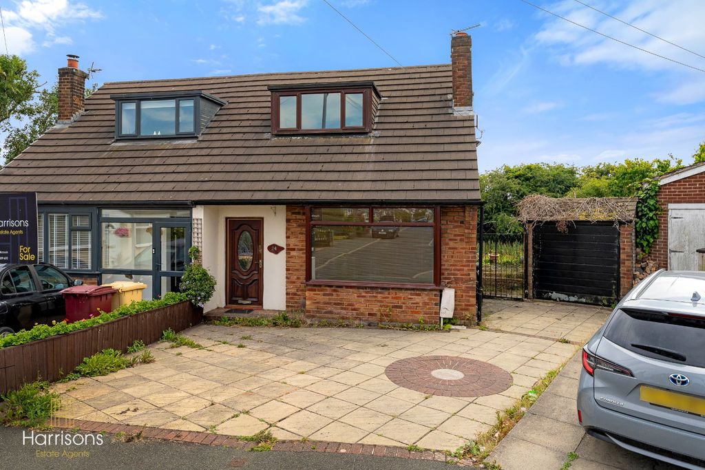 Property photo 1 of 25 5271380