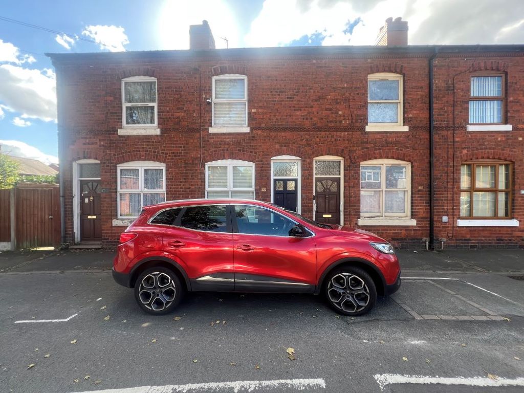 Property photo 1 of 2