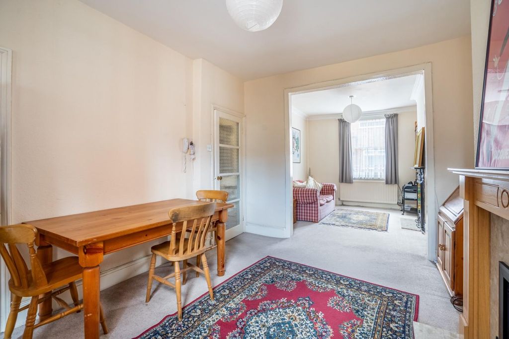 Property photo 3 of 12 As-3.Jpg