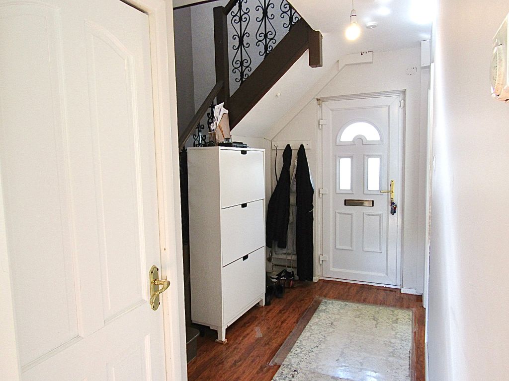 Property photo 2 of 26