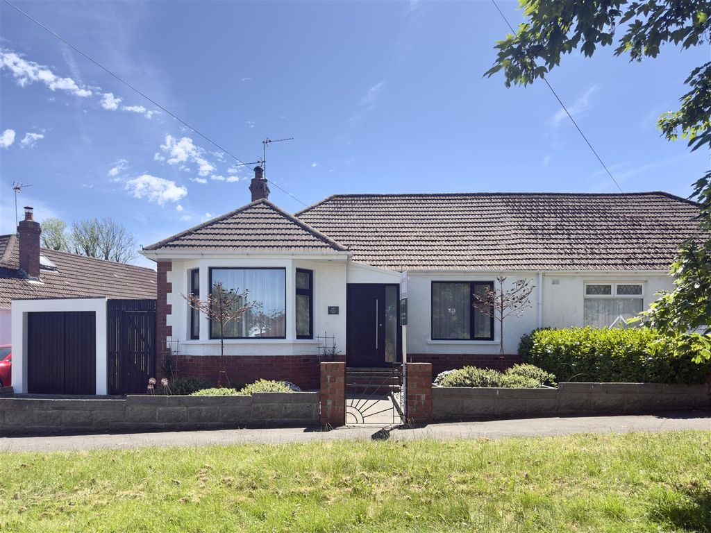 Property photo 1 of 31 Front