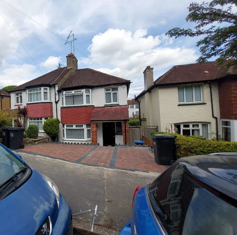 Property photo 1 of 13