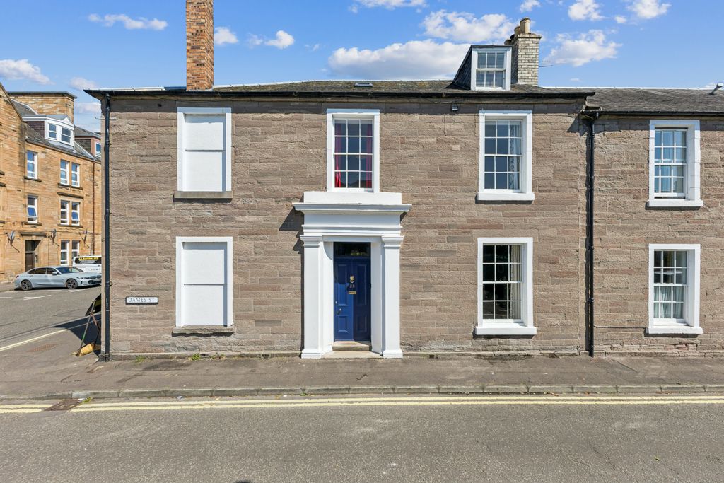 Property photo 1 of 27 General 2T8A8319