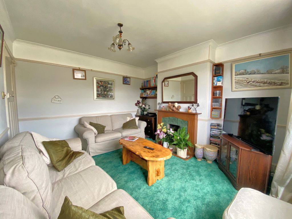 Property photo 2 of 19 5105522