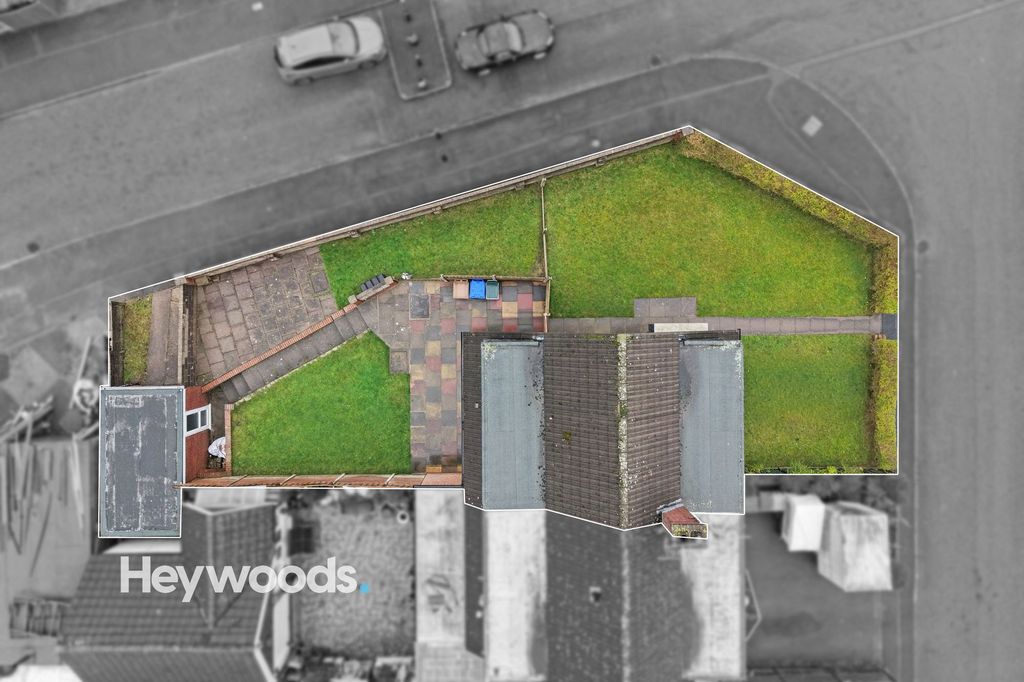 Property photo 3 of 48