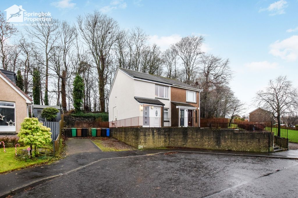 Property photo 1 of 10 Front View