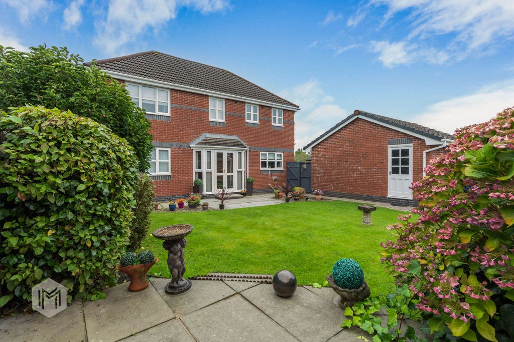 Property photo 1 of 32 Picture No. 09