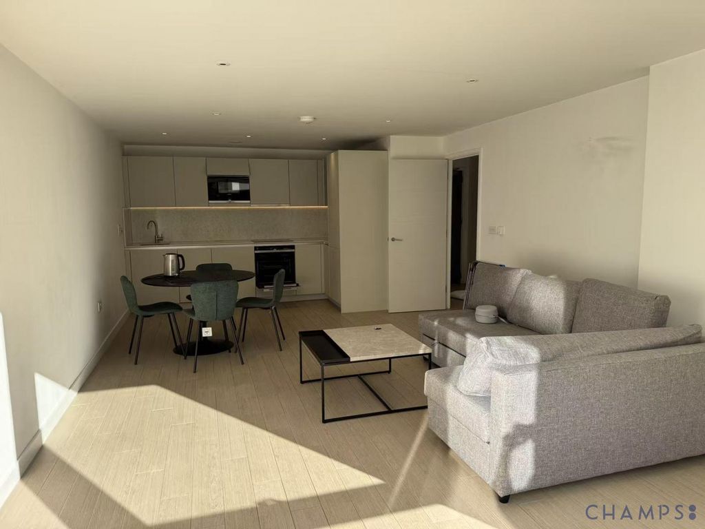 Property photo 1 of 7 1 Bed Flat To Rent Packington Square, London N1